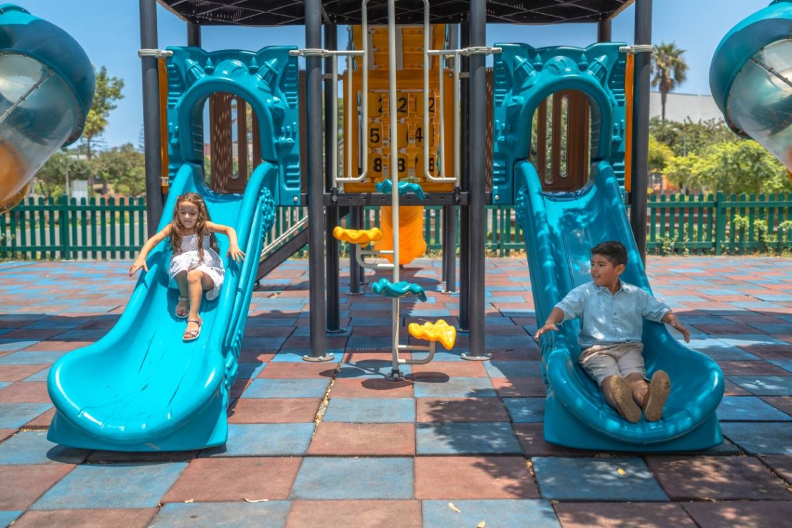 schoolchild-playing-in-a-playground-together-slidi-2024-03-26-00-15-12-utc (1).jpg